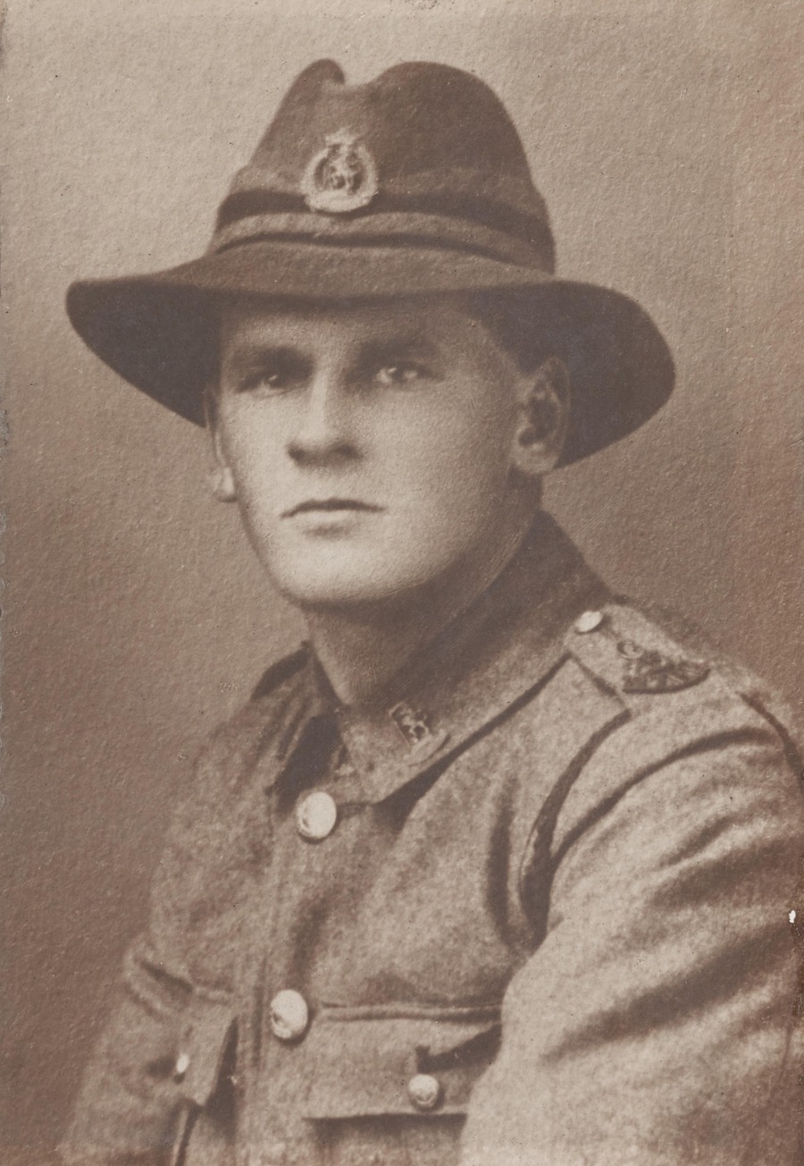 Walter Lund - Online Cenotaph - Auckland War Memorial Museum