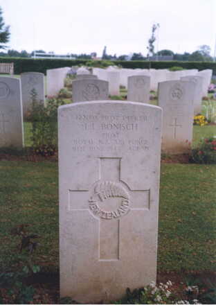 lester-lascelles-bonisch-online-cenotaph-auckland-war-memorial-museum