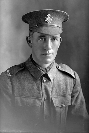 Kenneth McKinley Rutherford - Online Cenotaph - Auckland War Memorial ...