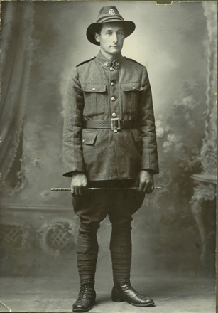 Robert George Foreman - Online Cenotaph - Auckland War Memorial Museum