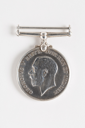 medal, campaign, 1938.153, N1396, W0890.1, Spink: 144, Photographed by Dani Lucas , digital, 25 Nov 2016, © Auckland Museum CC BY