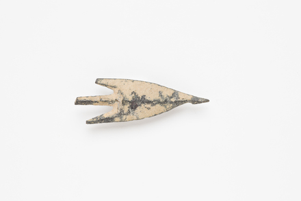 Arrow points, 51357.3, Photographed by Andrew Hales, digital, 10 Aug 2017, © Auckland Museum CC BY
