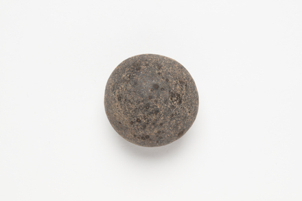 weight, 13094.4, Photographed by Richard Ng, digital, 04 May 2018, © Auckland Museum CC BY